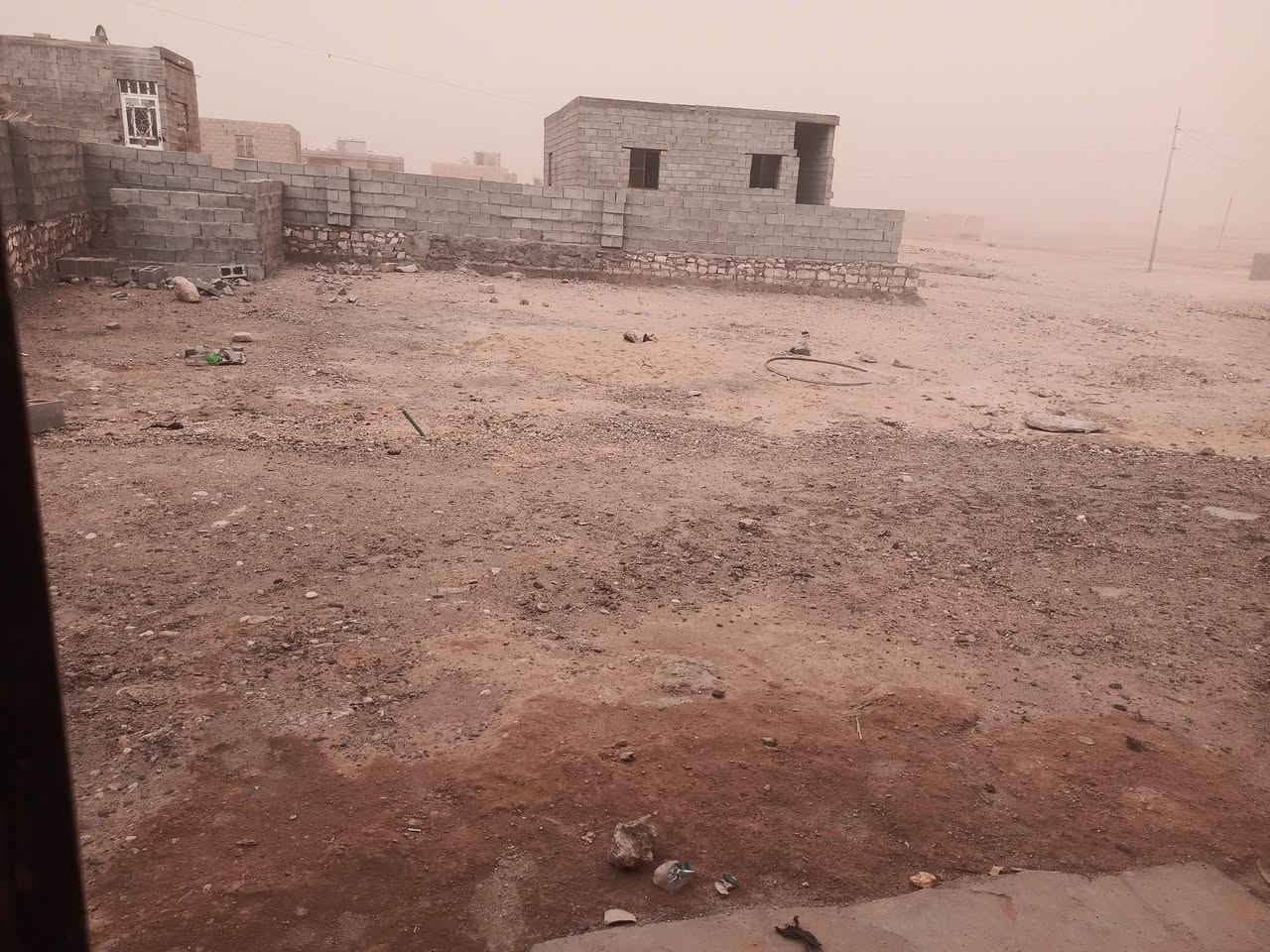 السلام عليكم غرف للبيع مساحه 7 00 السعر 8, وبيهن مجال العنوان حي المين قرب  شقق إذ اكو

 سياره امروس ع الغرف الشارع مالهن 6 متر      ***********
