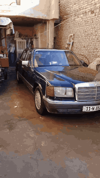 مرسيدس رئاسي البيع موديل 85 سيارة مصبوغة جمالية سيارة جديدة بمعنى الكل...