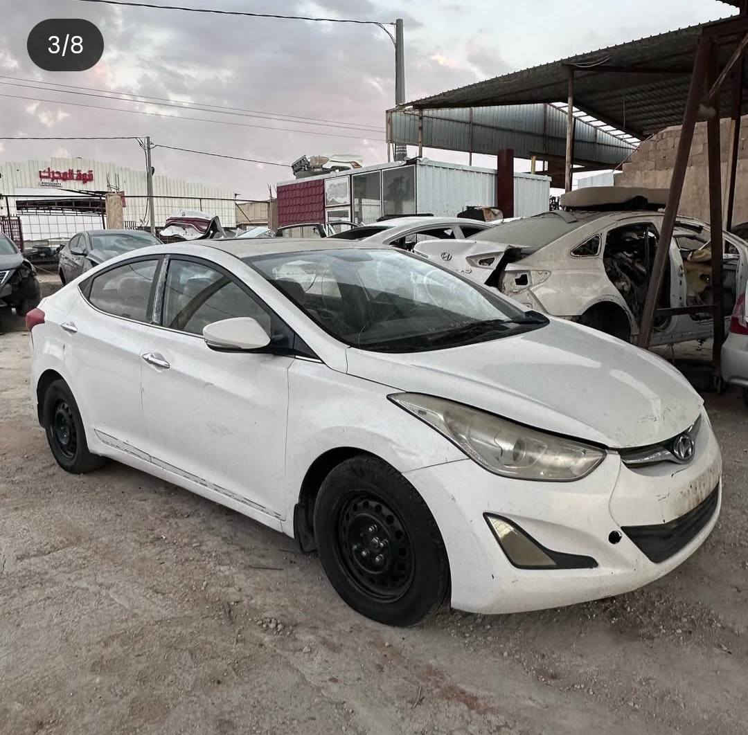 🚗 للبيع النترا
السيارة شغّالة تمام، بيها ضرب خفيف بالواجهة مثل ما مبين بالصور.
السعر مناسب وقابل للتفاوض.
📞 للجادين اتصال.
***********
