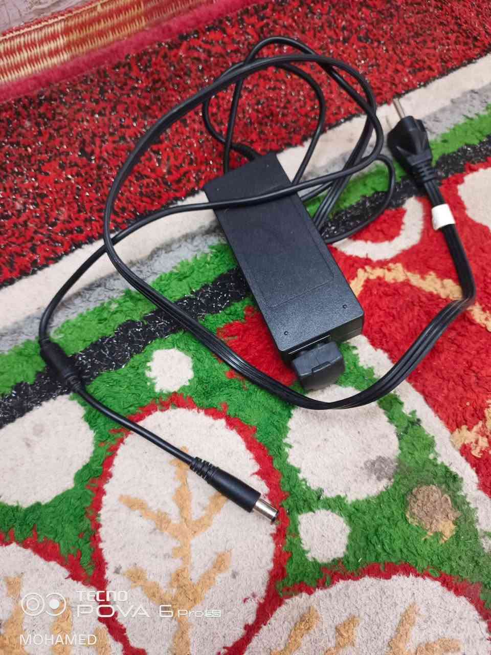 السلام عليكم
لابتوب مال دراسة ويا شاحنة وماوس
مواصفاتة مو قوية     ب45 وبي مجال
ذاكرة 16GB  حجمه صغير   (مال دراسة فقط)


**إذا كنت صاحب هذا الإعلان وتريد حذفه لأي سبب، رجاءا أرسل رسالة إلى الدعم الفني**