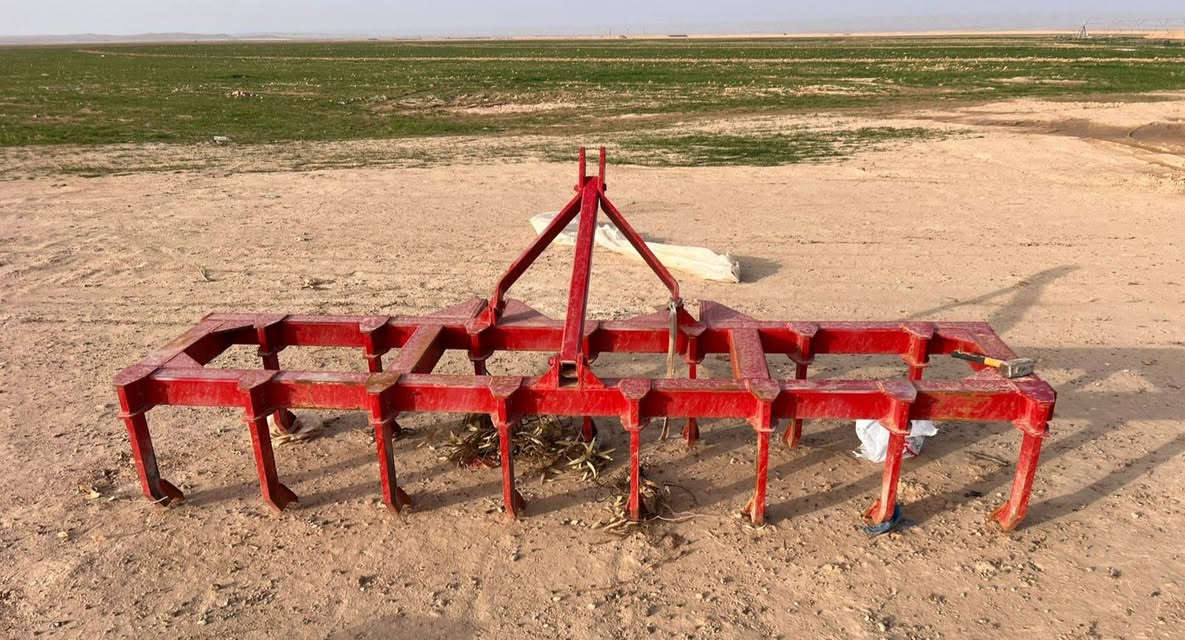 سلام عليكم البيع فيات فول اكسل بارز تكمه عريضه بعده مامسجل منفيس وراقه كامله مشتغل ٣ مرشات بس وياه دسك ٢٤ خرامشه ٣ونص متر فدان ٥ ريش سعر ٦٨ عنوان صلاح الدين العلم ***********
