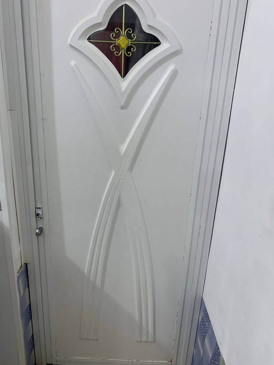 بيت ايجار 80متر
غرفه وصاله ومطبخ وصحيات واستقبال 
فوك غرفتين وصاله 
قرب مستشفى الترك


**إذا كنت صاحب هذا الإعلان وتريد حذفه لأي سبب، رجاءا أرسل رسالة إلى الدعم الفني**