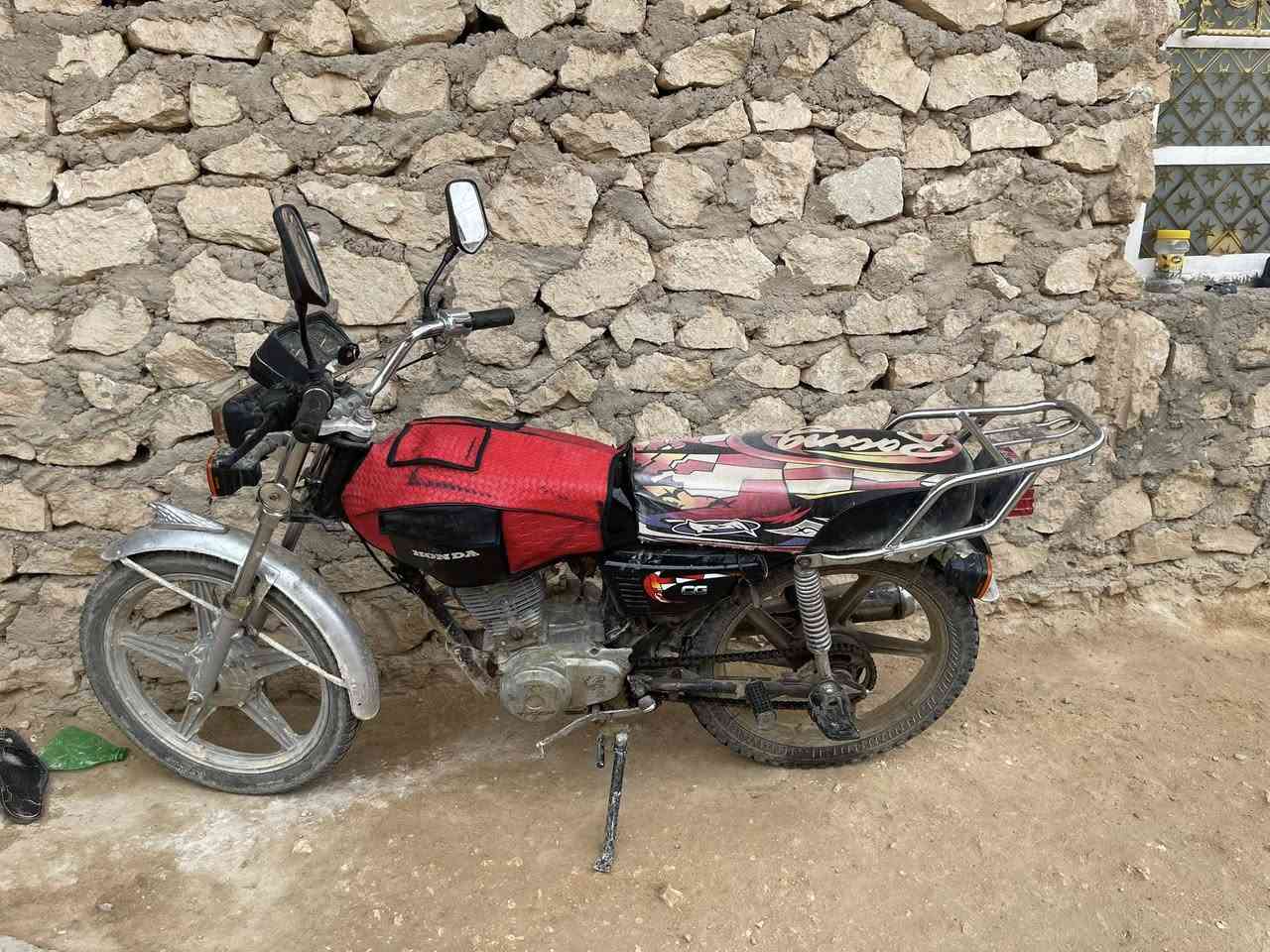 السلام عليكم من رخصت الادمن
نامه أربعه كير شغال كامل 
السعر خاص اتصل ودلل ***********
