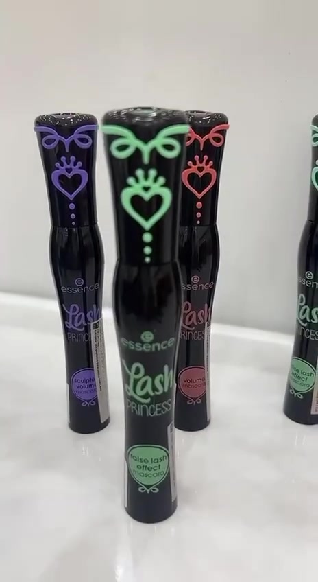 Essence Lash princess mascara
😍😍 Original🤩🤩♥️

اشهر مسكارة فى ايسنس
مسكارا الاميرات من ايسنس الاصلية 💯♥️

✅ مسكاره حرررفيا تجنن شكل الفرشاة مخروطي تعطي طول وحجم درامي جذاب وبالإضافة لتوسع العين
✅ تحتوي على فرشاة الياف مخروطية تمنح رموشك الطول والكثافة المثاليين وكأنهم رموش اصطناعية
✅ ومع شكل الفرشاة المخروطي يتم تطبيقها على الرموش الصغيرة بكل سهولة ودقة
✅ تتميز بتركيبة تدوم لوقت طويل
🚘 يوجد خدمة توصيل لجميع محافظات العراق ٤ الاف 🚘


**إذا كنت صاحب هذا الإعلان وتريد حذفه لأي سبب، رجاءا أرسل رسالة إلى الدعم الفني**