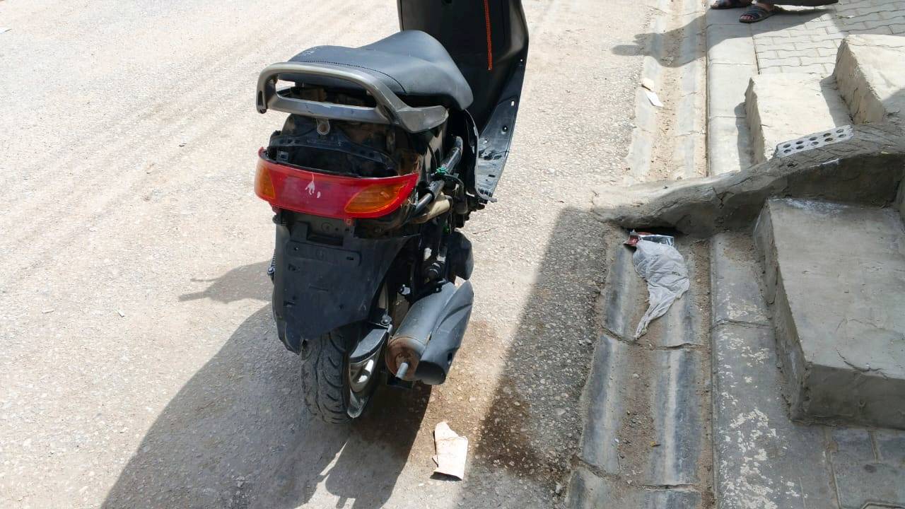 هذه سبيسّة للبيع، تحتاج بعض التصليحات ولكن مثالية للاستخدام في التنقلات داخل المدينة. الدراجة تحتاج صيانة للهيكل والأجزاء الكهربائية.