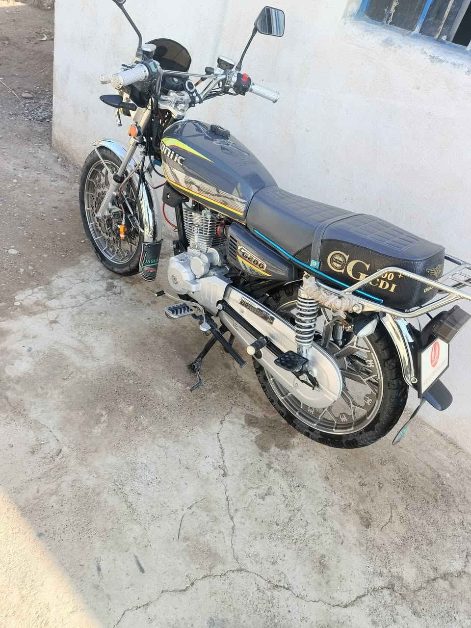 السلام عليكم
ماطور للبيع 

دبل دسك 

سونك 2025

نظافه كدامك الصور 

سعر

825 بي مجال 

مكاني الحويجة قرى الحلوات 

رقمي ‏‪***********‬‏

وخاص مفتوح أيضا
