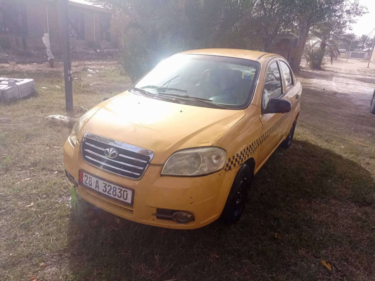 السلام عليكم افيو للبيع موديل 2010 مكينه وكير شرط حداديه كهربائيات كلهه شغاله مداور ثاني يوم غرامات وهيئه كلهه مصفره مابيهه السعر 33 وبيها مجال سنويتها لل28استفسار علا الرقم  ***********
