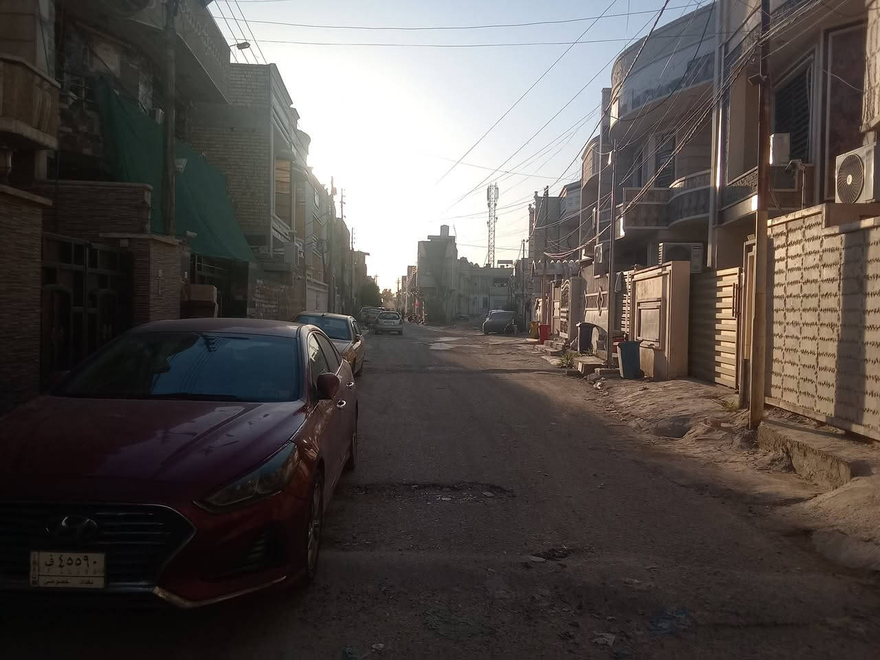 السلام عليكم دار للبيع مساحه 90متر العنوان اسريدات الجديدة المربع الاول قرب مكتب  أنور العبيدي السعر.   125-***********
