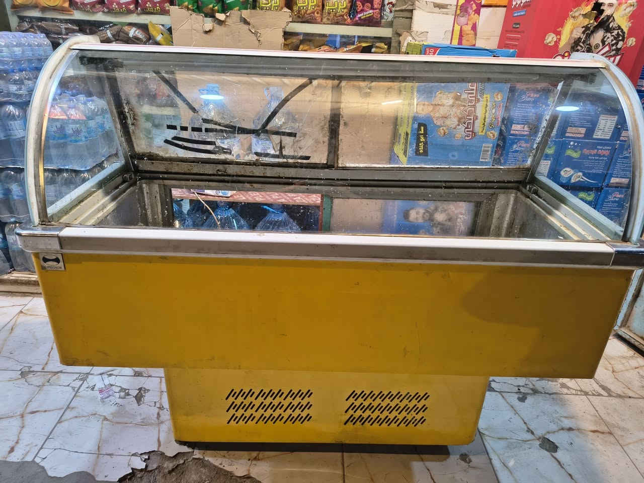 عارضه للبيع كلشي مابيها ماعدا ليك سعر 300 وبيها مجال


**إذا كنت صاحب هذا الإعلان وتريد حذفه لأي سبب، رجاءا أرسل رسالة إلى الدعم الفني**