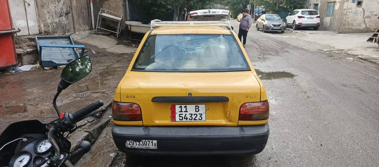 سياره للبيع سايبا رقم جديد دولي وهزه جديده تخم تاير وباتري جديد تبريد شغال بس بيه ركنات مصفر الهيئة مكان السيارة بغداد الحرية الأولى السعر 29 للتواصل مع صاحب السياره ***********
