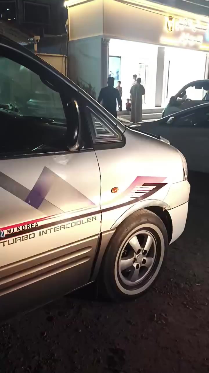فاره 2006
تخم تاير جدد مكينه مشترك 
80 و بيه مجال
***********
