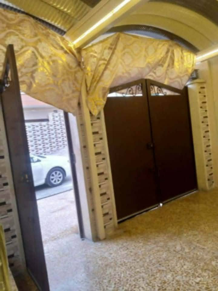 🏡 بيت للبيع – الموصل / حي الأربجية
📍 قرب مول واو
🔹 بيت مرتب وجاهز للسكن
🔹 المساحة: 130 متر مربع
🔹 الواجهة: 8 متر
🔹 طابق واحد
🔹 غرفتا نوم
🔹 هول
🔹 مخزن
🔹 مشتملات كاملة
📞 لمعرفة السعر والتفاصيل أكثر، التواصل على الخاص أو على الرقم:
***********
