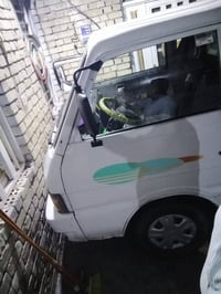 ألسلام عليكم كيه 93 /6 جنكال رقم بغداد أصفر سياره معمره وجاهزه من كلشي...