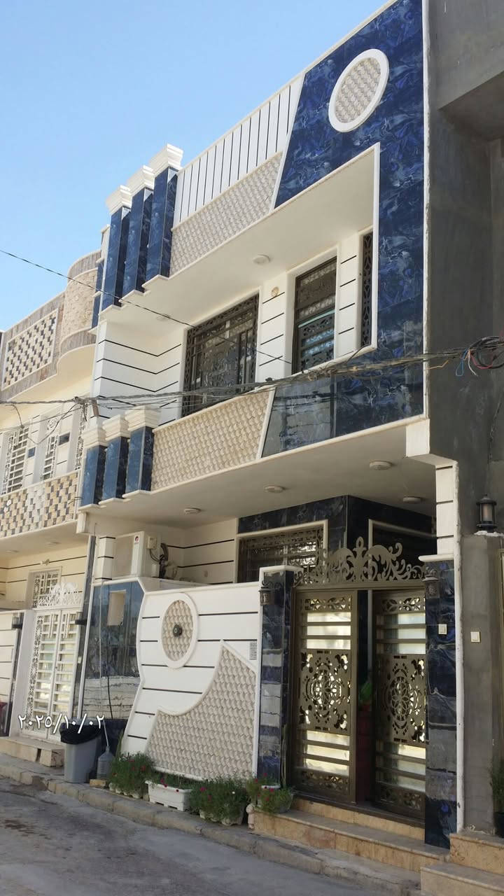 السلام عليكم ورحمة الله وبركاته 
الدار  للبيع
