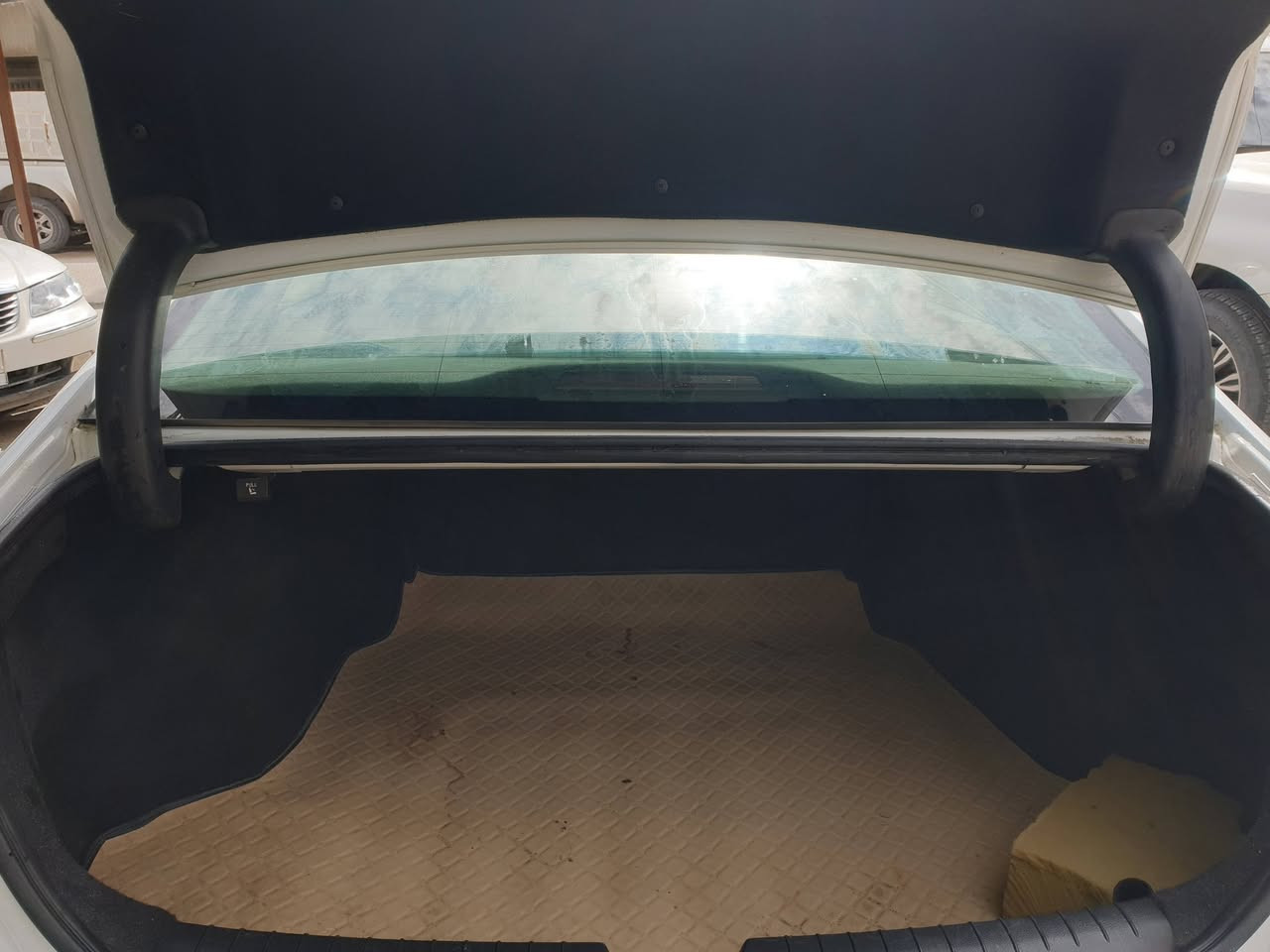 السلام عليكم للبيع او مراوس بسياره أقل سعر موديل ١٦ امريكي صور الحادث بالمنشور  بسم كردي تريد وكاله او تحويل عنوان النجف  
السعر 118 للاستفسار على رقم***********
