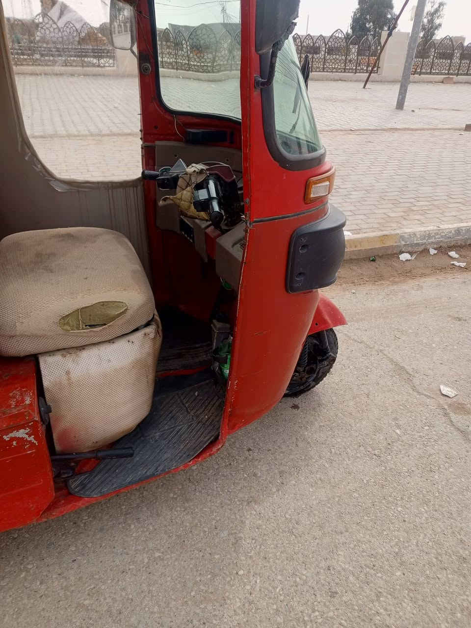 السلام عليكم تكتك بجاج موديل18رقم وسنويه السعر,3800كوت انوار الصدر ***********
