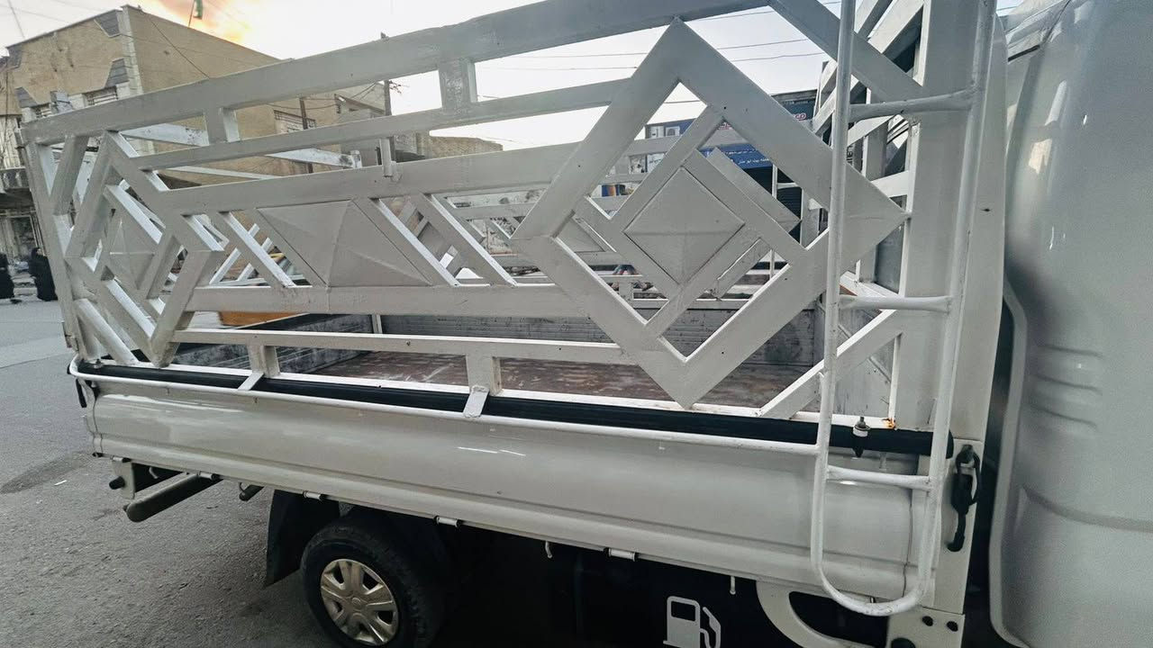 كيا بنكو موديل 20 محرك 2700 السيارة مكفوله كفاله عامه السيارة بسمي سعر 132 وبيهه مجال سكن بقداد***********
