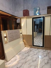 غرفه نوم • خشب كونتر • دولاب ٢٥٠×٢٦٠×٦٠
