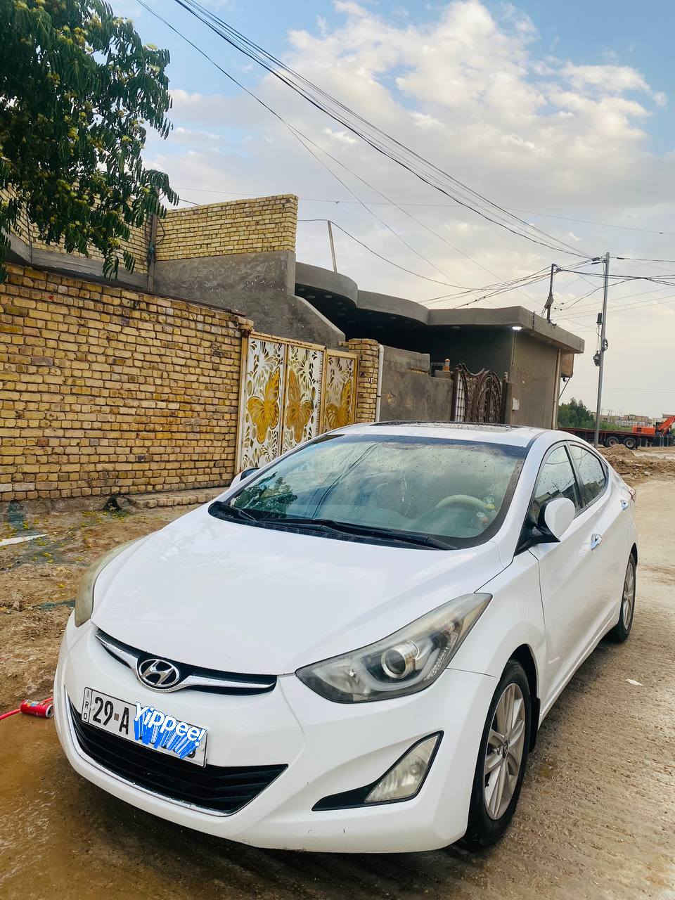 الانتراء خليجي فول مواصفات موديل ١٥ مكينه كير  جديد  وضع شركة باقي تفاصيل بالصور رقم واسط تحويل ثاني يوم مكانها كوت الخاجيه 
سعرها ١٢٠ بيها مجال
***********
