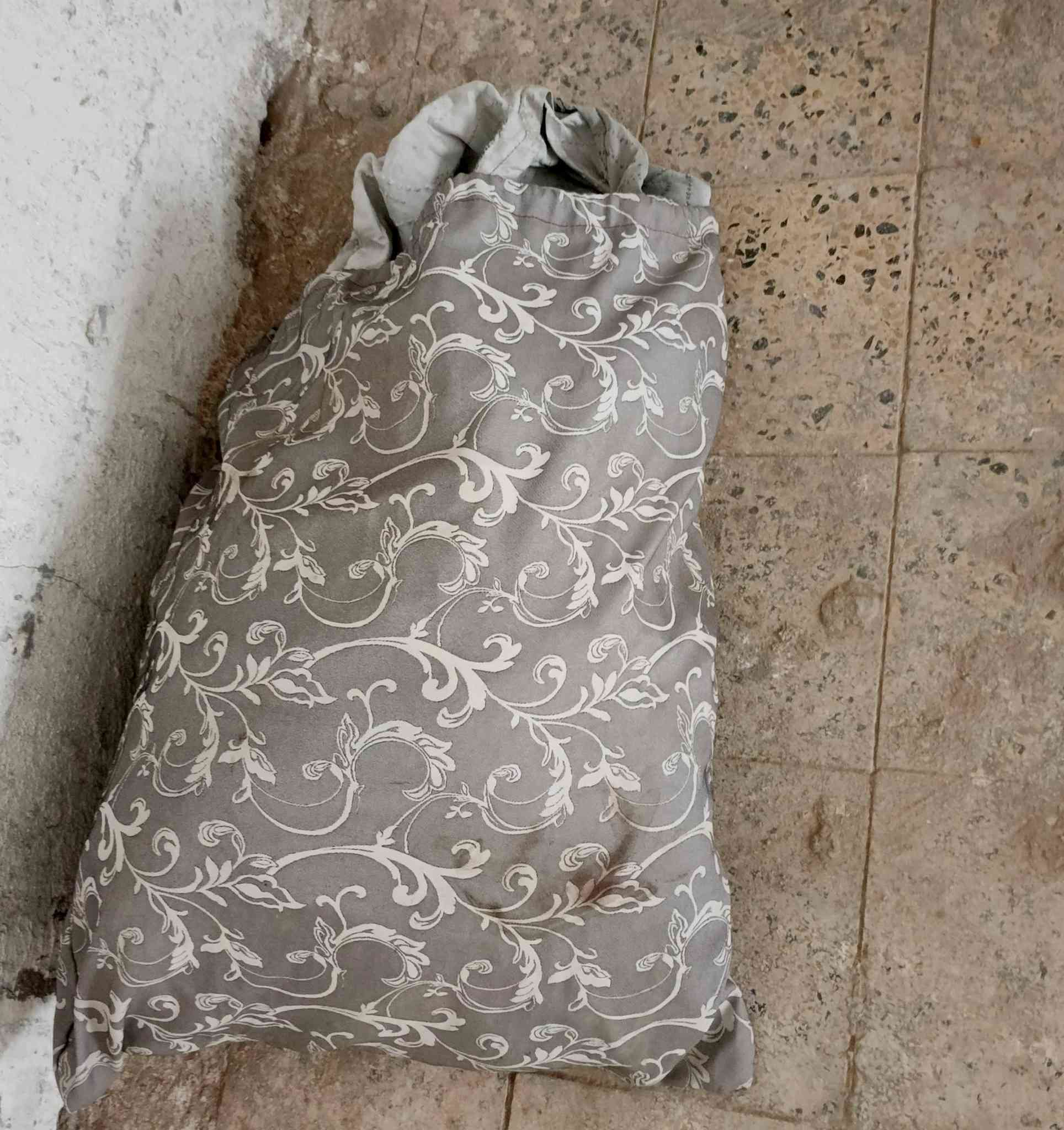 السلام عليكم
سيباية قمارة  مع جادر مع مسجل سيدي اصلي اسبورتج موديل 2008 للبيع


**إذا كنت صاحب هذا الإعلان وتريد حذفه لأي سبب، رجاءا أرسل رسالة إلى الدعم الفني**