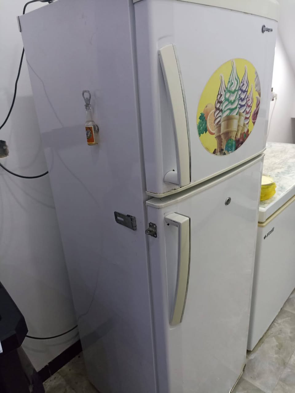 السلام عليكم للبيع بايسكل ب 120 والثلاجه ب 150 ألف


**إذا كنت صاحب هذا الإعلان وتريد حذفه لأي سبب، رجاءا أرسل رسالة إلى الدعم الفني**