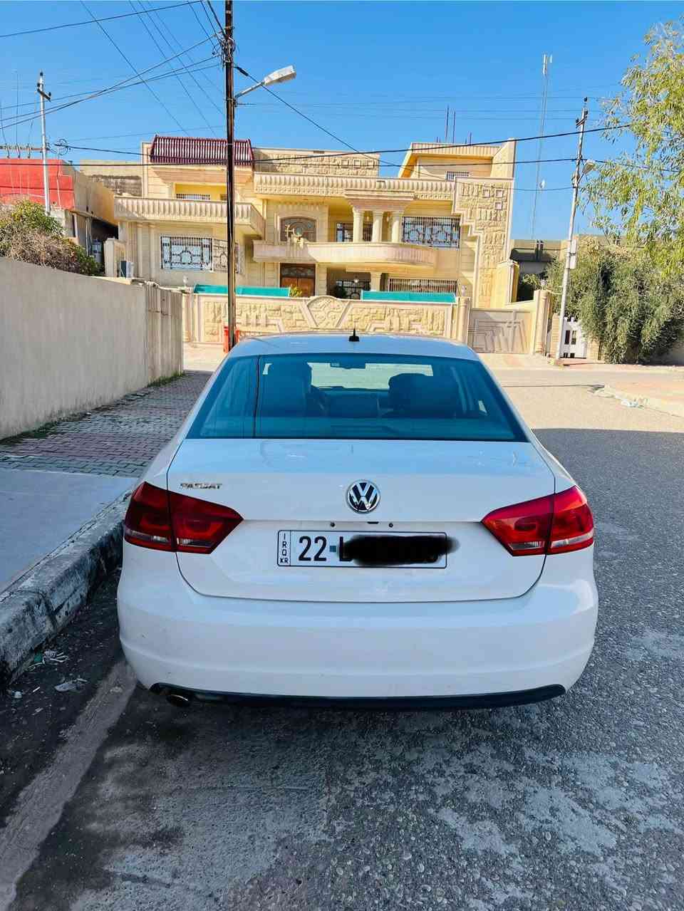 السلام عليكم 
باصات 2014 وارد خليجي
المواصفات : 5 مواصفات المعروفة 
_ _كشنات تدفئه  
_ _شاشه جبيرة 6 اقراص 
_ _تحديد سرعه  
_ _تحكمات استيرن 
_ _ حساس مطري بالماسحات 
_ _ تبريد قطعتين 
وباقي مواصفات معروف
وسياره مال بيت ونظيفه حيل
هزه راقم سنويه بسمي لحد 2031 كول جديد 
‏ما شاء الله سيارة كلش نظيف مرتب بدون مصرف 
سياره جاهزه صدر امامي خلفي جديد 
بى 4مكان شبر صبغ بدون دواخل بدون ايرباك 
تخم تاير  جديد  دينار مابى مصرف 
 سياره ‏كلش نظيف مثل ما واضح في الصورة 
سيارة حيل نظيفة ماتحتاج دينار وبالعافيه عالياخده واستفسار اكثر خابر صاحب السيارة ***********
مكان سياره كركوك 
 ‏ملاحظة إني مكلف الناشر ما أجاوب على التعليقات ما متواجد عالفيس شراي خابر صاحب السيارة وتحياتي للجميع كركوك, العراق
