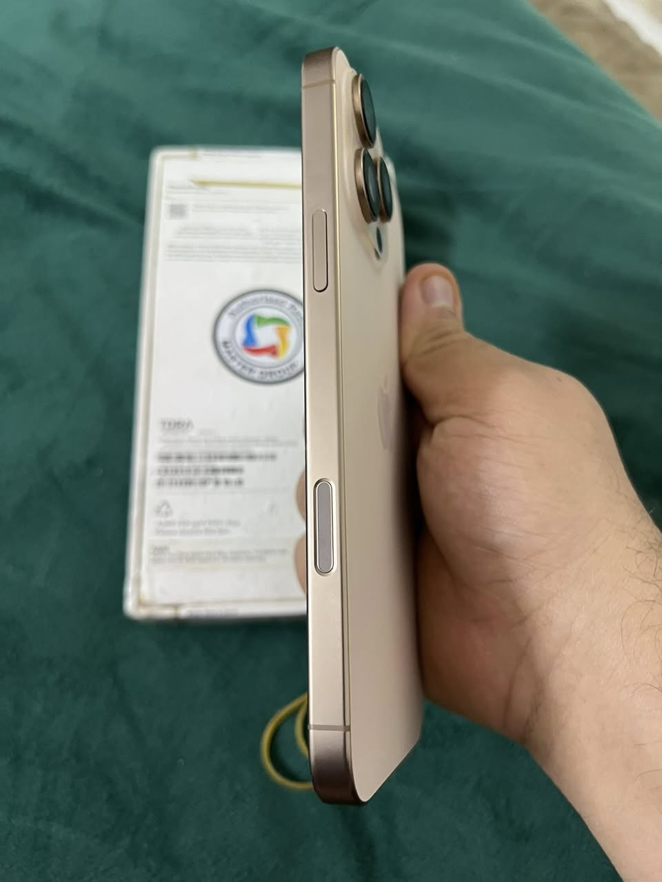 ايفون ١٦ برو ماكس مكفووووووول ( وتربروف) 

ذاكرته ٢٥٦ ——- بطاريه ٩١ 

نموذج.  M \ A  شرق اوسط 

مكاني بغداد / البياع 

للاستفسار اتصل  ***********
