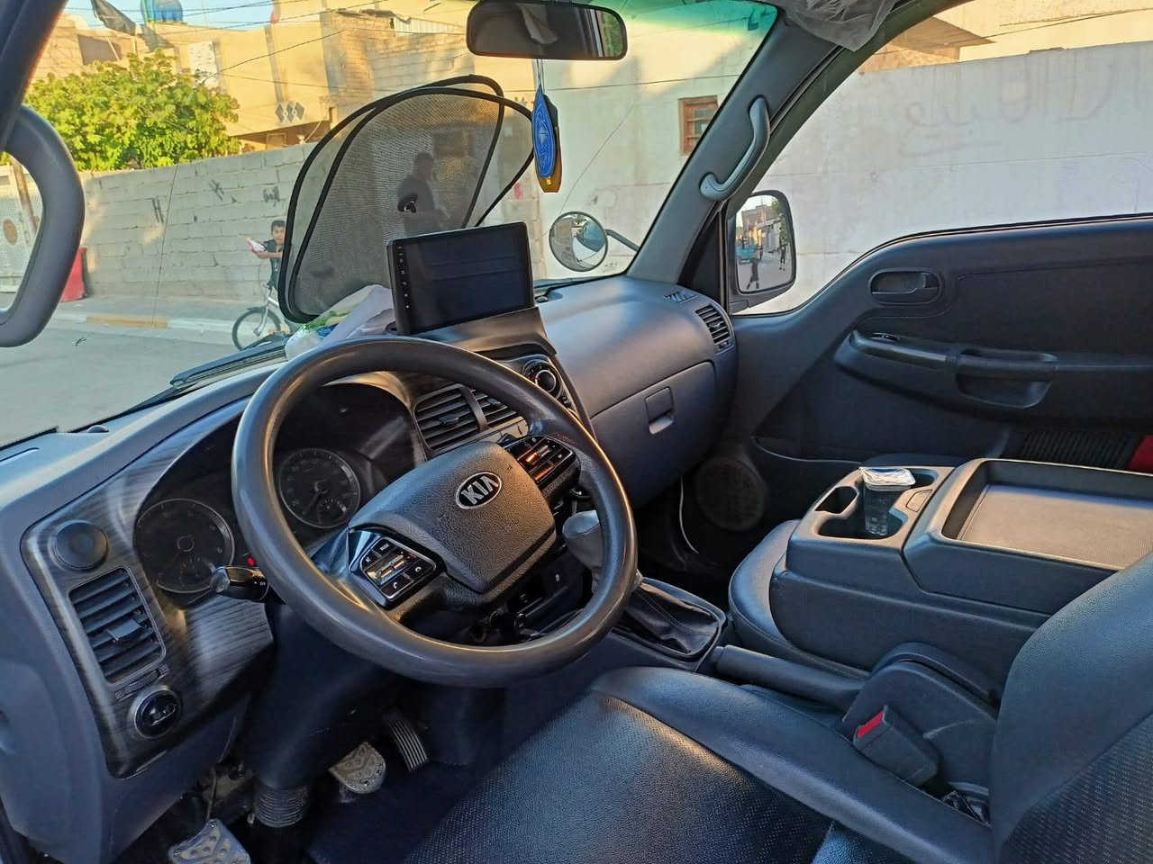 سلام عليكم كيه حمل للبيع 
موديل 2020 سياره نضيفه اني رقمته  سياره مامتعوبه 
مكينه مسكر  شرط برغي مامفتوح بيه كله بلاد ادبلو 
بيه طخه بصيطه بل دوسه والدعاميه مبدله السعر 160 وبيه مجال
***********
