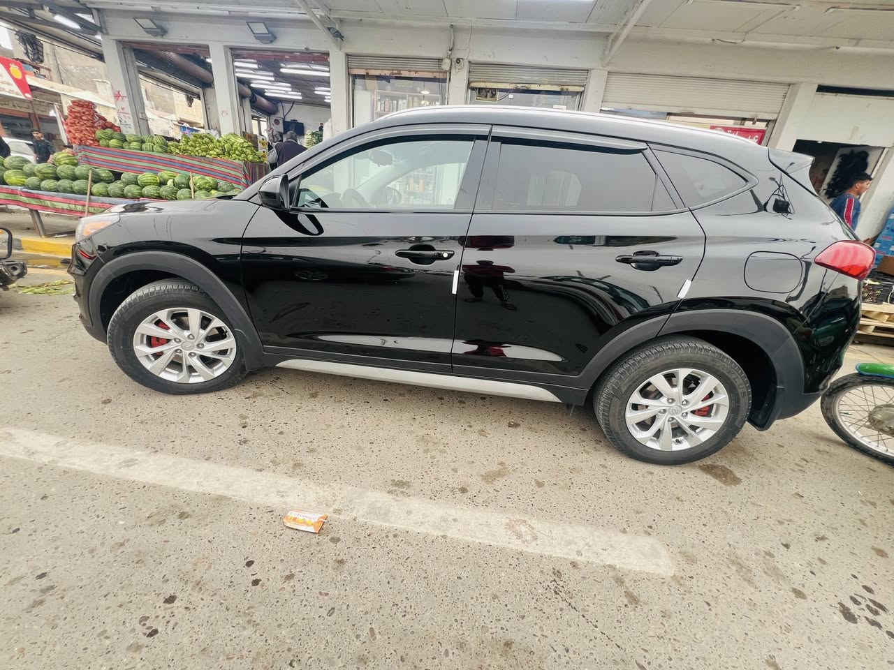 توسان موديل 2020 وارد امريكي ضرر فقط بونيد صبغ ماشي 95  السعر 175 $ بيها مجال المكان صلاح الدين بلد - ***********
