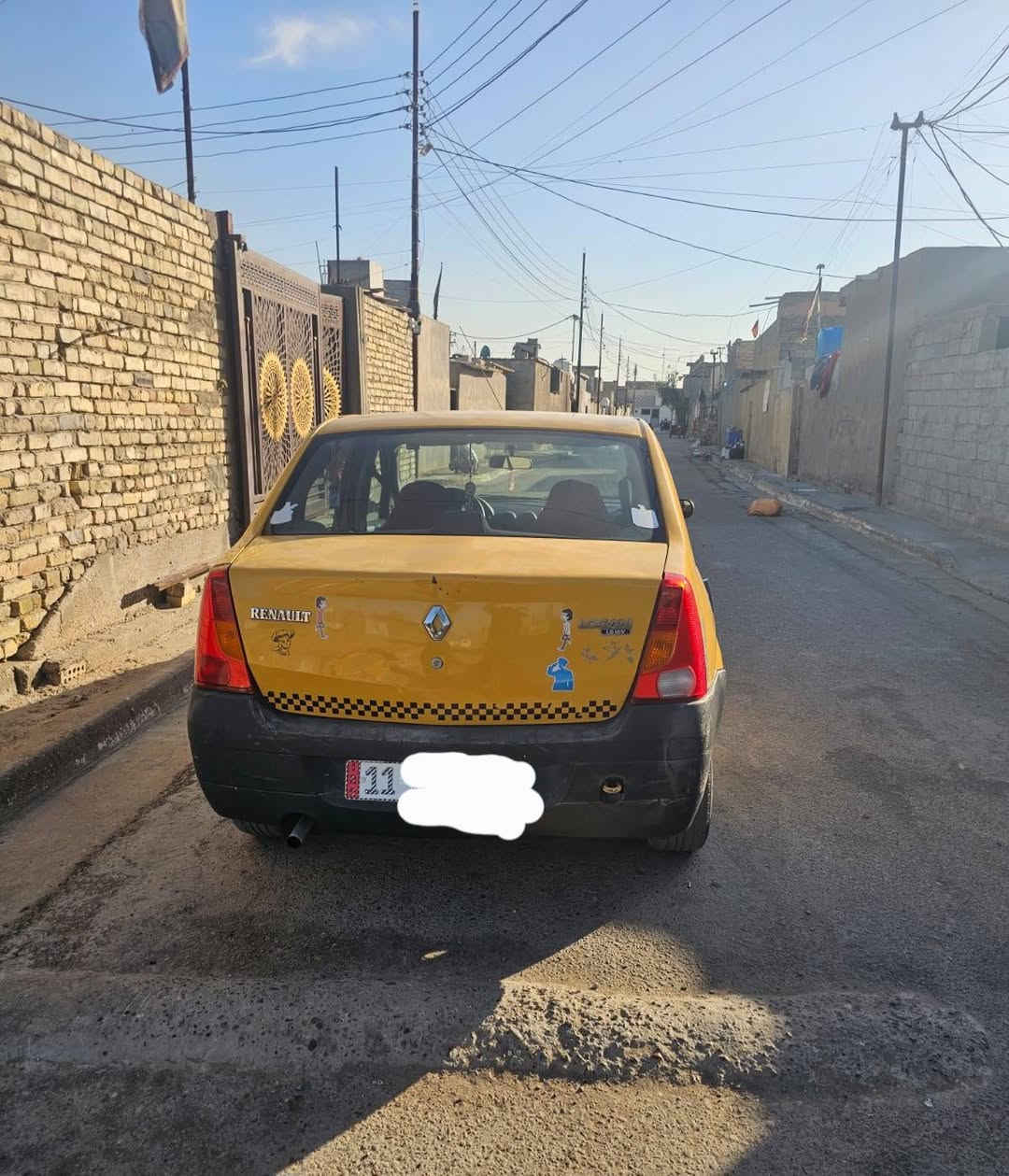 السلام عليكم رينو لوكوان 2009 مكينة وكير مكفولات صدر جديد قبل اسبوعين مشتغله خلفي او امامي مكفولة من الضربة القويه بيهة طخات كهربائيات كلها شغالة تدفئة شغالة التبريد صوندة طاكه رقم بغداد انكليزي بسمي مصفرة هيبة وغرامات تحويل ثاني يوم عارضهة 37 وبيها مجال العنوان بغداد حي السلام خلف مركز الخنساء ***********
