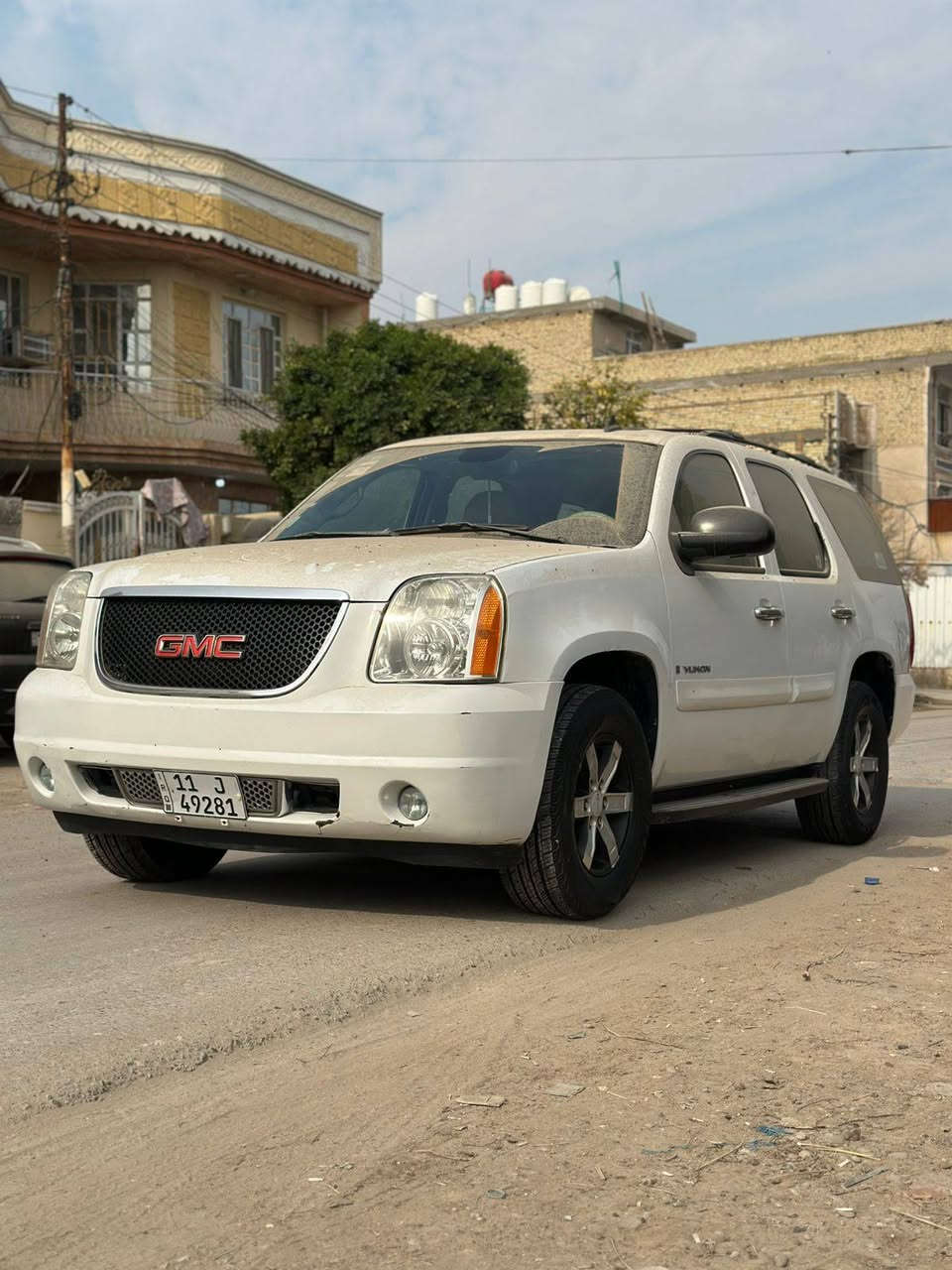 السلام عليكم اخوان
اقرة التفاصيل كلشي مذكور 

GMC Yukon 2009

جمسي يوكن 2009

رقم بغداد بأسمي

8سلندر 5300/ كير 1000

كير/مكينة/اكسل/خير من الله 

داخل جديد 

تبريد تتفأه 

تدفأه كشنات اربعة كشنات 

لايت زنون اصلي 

تحكم ستيرن 

كشنات كهربائي 

انضمه قيادة 

جهاز انذار  

السيارة خير من الله احلة من الصور متحتاج اي مصرف جاهزة 

السيارة مبدل بيها سقف قمارة فقط اذر عامود انترنيت واكع عليه من فوك ومبدل 

السيارة بيه قطع صبغ بدون اي ضربة ابيع عام 

السعر165$ وبي مجال 

بيع او مراوس حسب القناعة

بغداد قرب مرور الحسينية  

للاستفسار اتصل على رقم ***********
