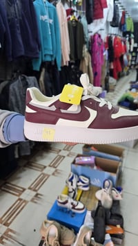 احذية اصلية • تصفية محل • قرب العسافي