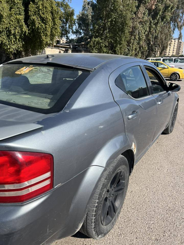 السلام عليكم دوج افنجر 2009 السياره محرك 2400 مثل مشوفون بالصوره يحتاجلها ترتيبات بسيطه مثل الجامامت الجانبيه السياره مكينتها تعبانه بس شغاله يعني وتمشي بيها كازكيت حسب ميكولون اني مبدل بالسياره راديتر جديد وجويتر وفيت بم وصدر قبل ٤اشهر هيج يعني 70/١00 صدرها امامي وخلفي مبدله وبنكات هم مبدلها وبلكات هم السياره شغاله وتمشي اني أبيعها مكينه كايمه يعني بس هيه شغاله طبيعي كيرها خير من الله السياره قفل 54ورقه منزل منها سعر مكينه وعليها غرامه 200 الف ينزل من السعر هم للتواصل ***********
