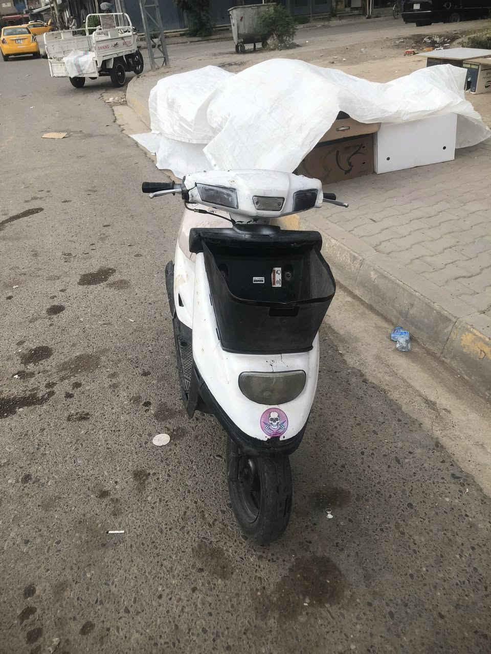 كوم حديد للبيع شغاله  رقمي *********** مكاني الرمادي منطقه ٥كيلو
