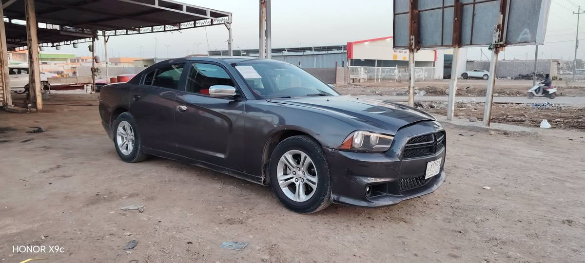 دوج جارجر 2013 وارد أمريكي
محرك 3600 ٦سلندر
السياره بيه رشات صبغ ابيع احزام
كير حداديه تبريد ومكينه جديده كلش
السيار مابيه كل نقص وجهازه
السياره بأسمي تحويل مباشر
السعر   119وبيه مجال 
العنوان بابل
للاستفسار
***********
