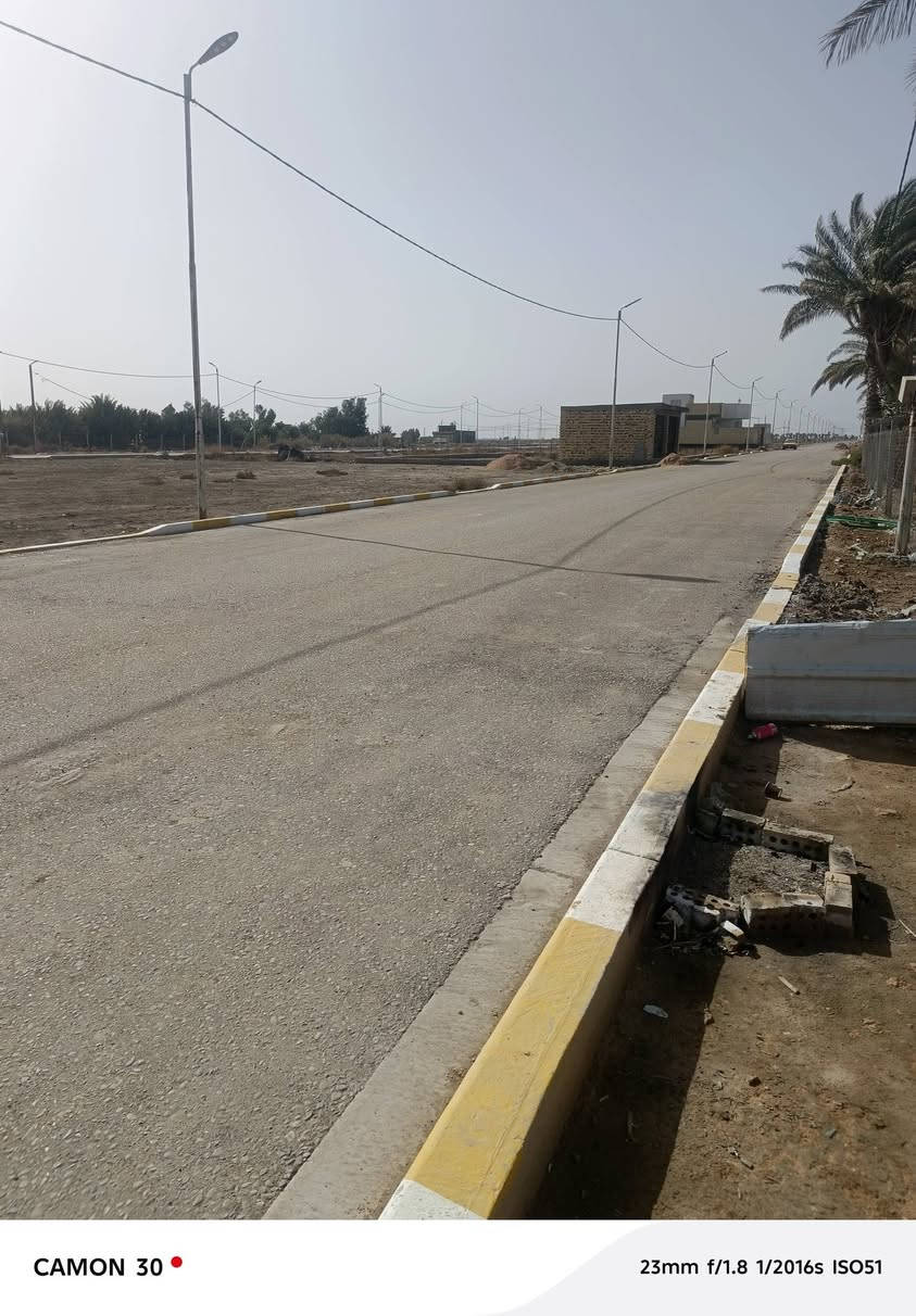 اعلان اعلان لفتره محدوده ارض زراعي سند 25   
500متر ب25
400متر ب20
300متر ب15
200متر ب10
100متر ب5
حي لامين مجمع الامير السكني عمود 624 قرب جامع موسى الكاضم ع
كافت الخدمات ماء كهرباء شوارع بعرض 12متر ارصفه ناره اليليه خط مدارس مركز صحي 
اكثر الاستفسار النتصل الى رقم ***********
