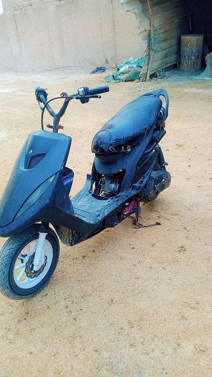 سلام عليكم درجه ماكس عدله كاممله سلف هندر كله شغال بس اني محربه بوشه 58 كبريته قفاص معدك فوك 120 درجه شلعه معدل فول مكاني حله ورديه خارج سيف سعد خاث مفتوح مستعجل عل بيع 400 بيه مجال يصيط بيك خير وتدلل


**إذا كنت صاحب هذا الإعلان وتريد حذفه لأي سبب، رجاءا أرسل رسالة إلى الدعم الفني**