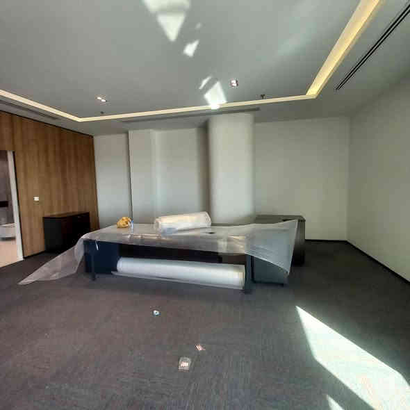 صباغ داخلي و خارجي وعزل قير لباد و مغربي وأعمال ديكورية :***********
