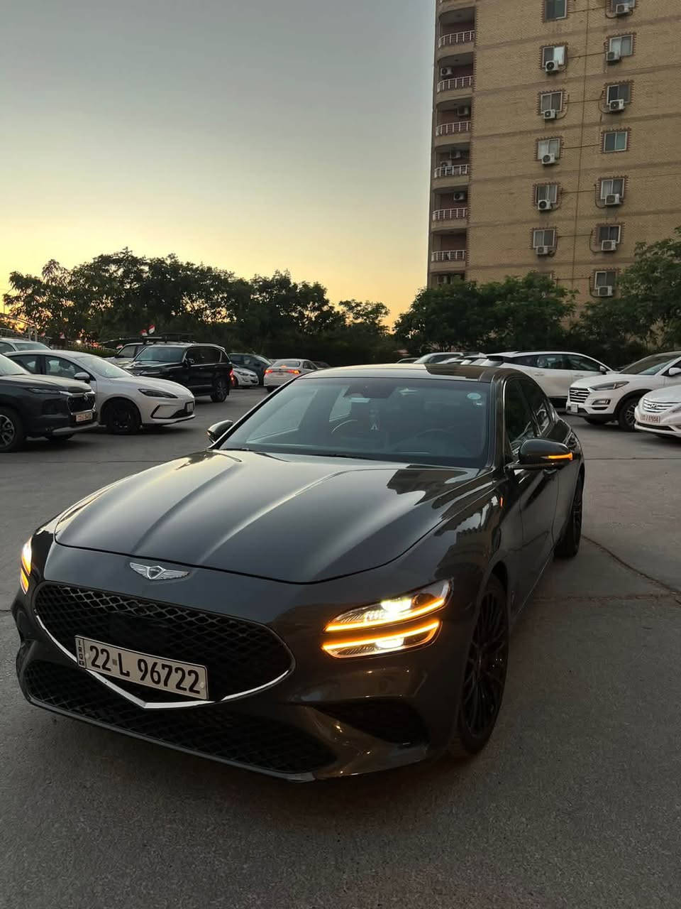 جنسزز موديل 2022 فئه G70
أمريكي فول مواصفات
حادثها جاملغ ايمن وبنيد
السعر 220 ورقه 
للاتصال ***********
مكاني بغداد حي الخضراء
