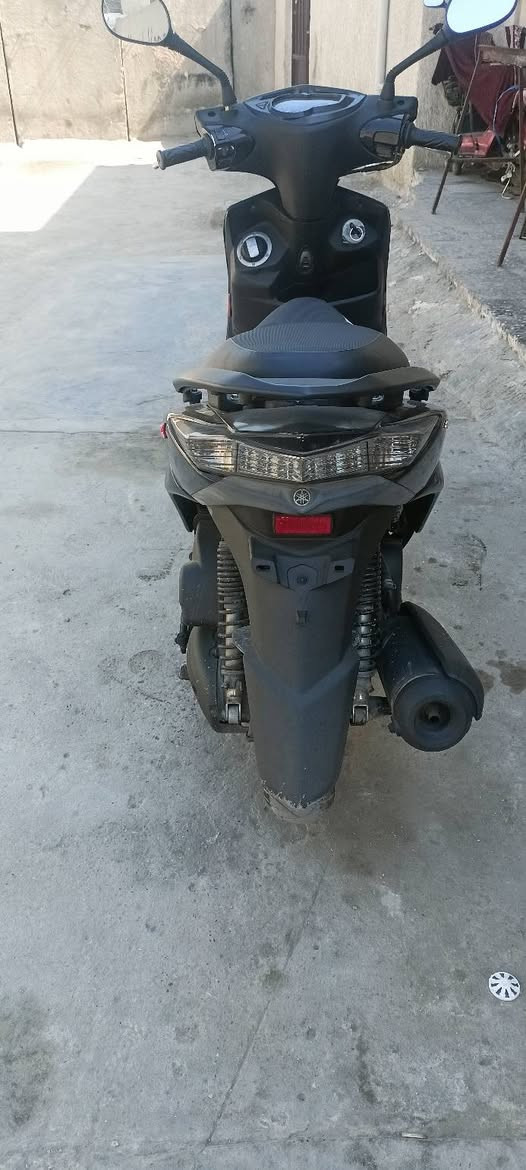 سلام عليكم سكنس لد لد لد دراجه عله وضع الوكاله تجي تفحص وجيب وياك فيتر سعر مليون و 200
***********
