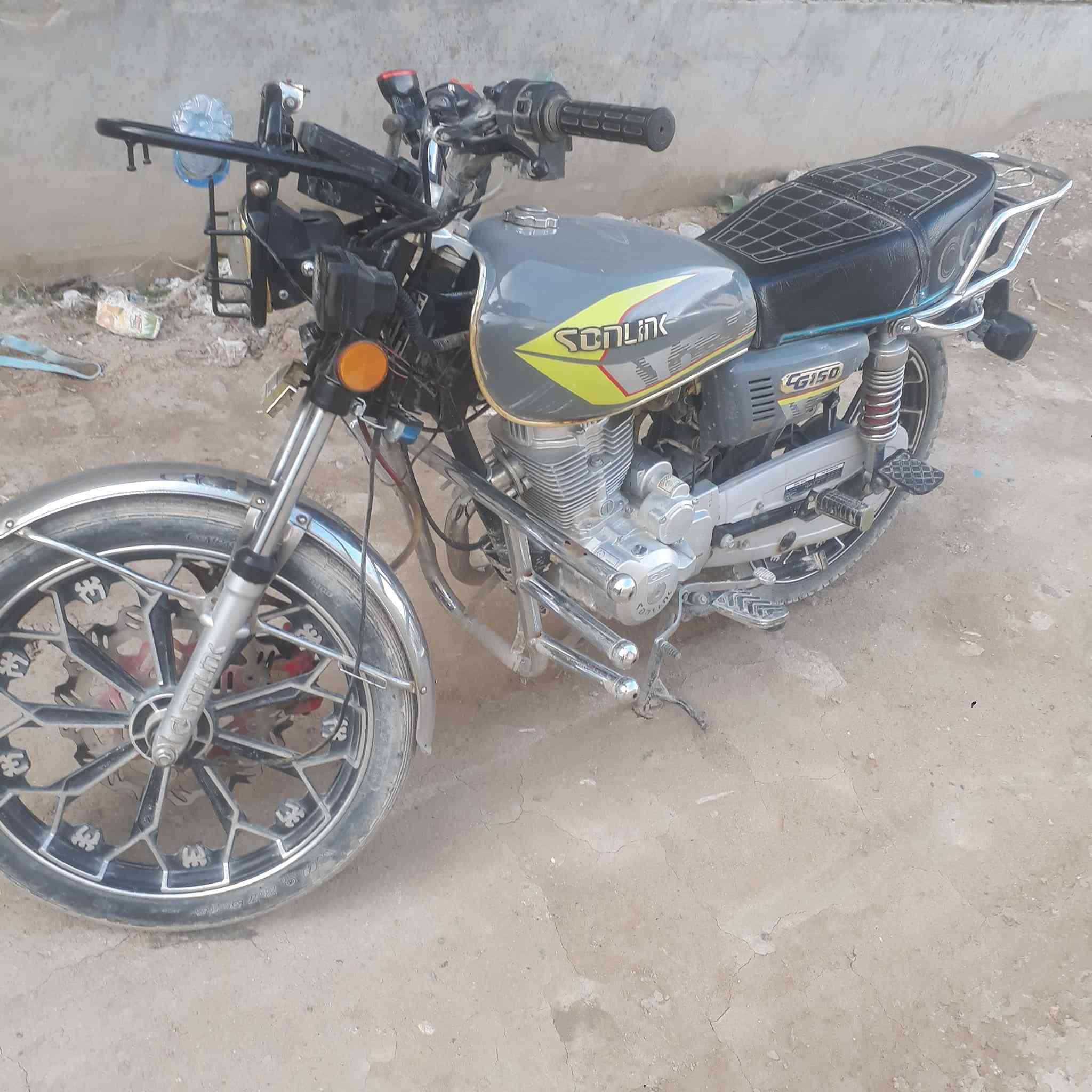 السلام عليكم دراجة البيع موديل 25مامفتوح كامل مكمل رايده 675وبي مجال شي قليل مستعجل هاذه رقمي *********** مكاني سامراء
