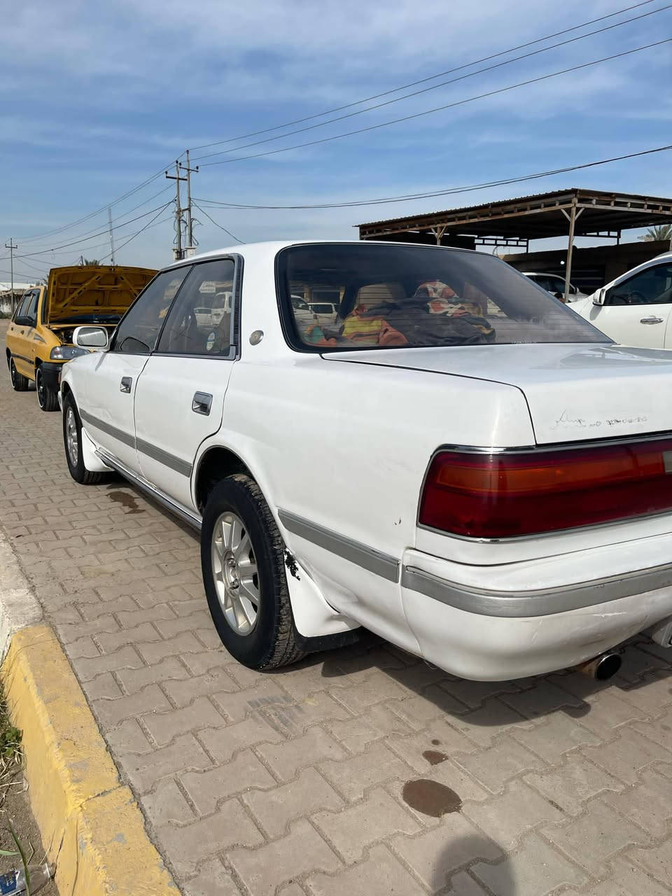 للبيع شيزر موديل 1992 رقم ديالى تحويل مباشر تخم تاير باتري جديد مكينه بيها بدايت بوش العنوان ديالى خان بني سعد السعر 40  ورقه وبيها مجال شي بسيط ***********
