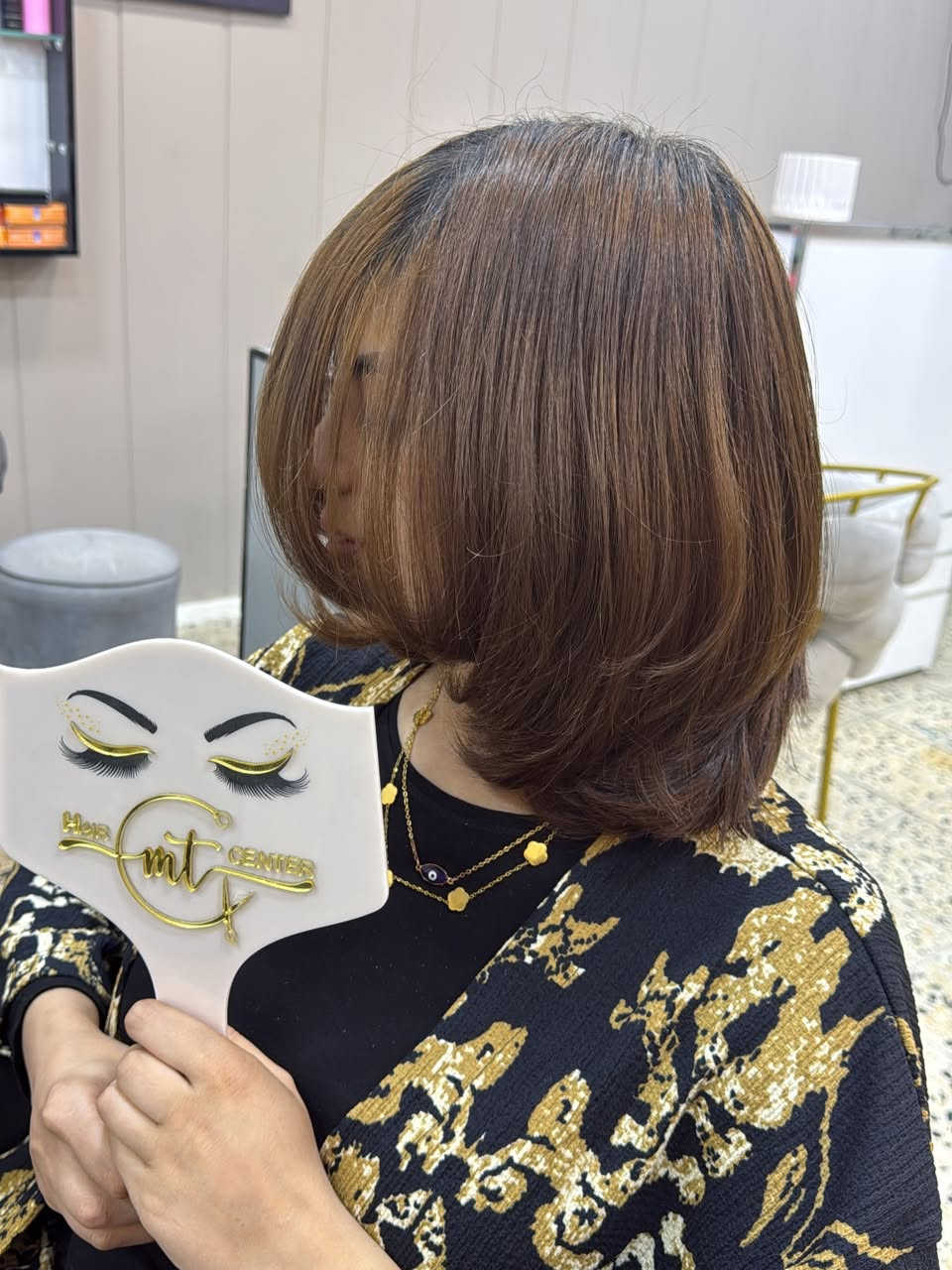 ✨ عروض العيد ✨

((تسريح الشعر))
– الشعر القصير 75 ألف
– الشعر المتوسط 150 ألف
– الشعر الطويل 150 ألف
✨ يستثنى من ذلك الشعر الطويل جداً أو الكثيف

((أصباغ الشعر))
– صبغ توحيد لون للشعر القصير 50 ألف
– صبغ توحيد لون للشعر متوسط الطول 65 ألف
– صبغ توحيد لون للشعر الطويل 85 ألف

– القصر أو التحصيل خصم بنسبة 30%

✨ يستثنى من ذلك الشعر الطويل جداً أو الكثيف

((البدكير))
– بدكير عادي 10 ألف
– بدكير ملكي 15 ألف

📍 الحلة – بداية شارع الكرامة مقابل أسواق المطار الأولى
📞 ***********

#بابل
#الحلة
#العراق
#صالون_نسائي
#ميكب_بابل
ميكب_الحلة
كوافير_بابل
كوافير_الحلة
عرايس_بابل
مدعوات_بابل
تسريحات_شعر
صبغات_شعر
بدكير
نيلز_بابل
ميكب_احترافي
ريلز
