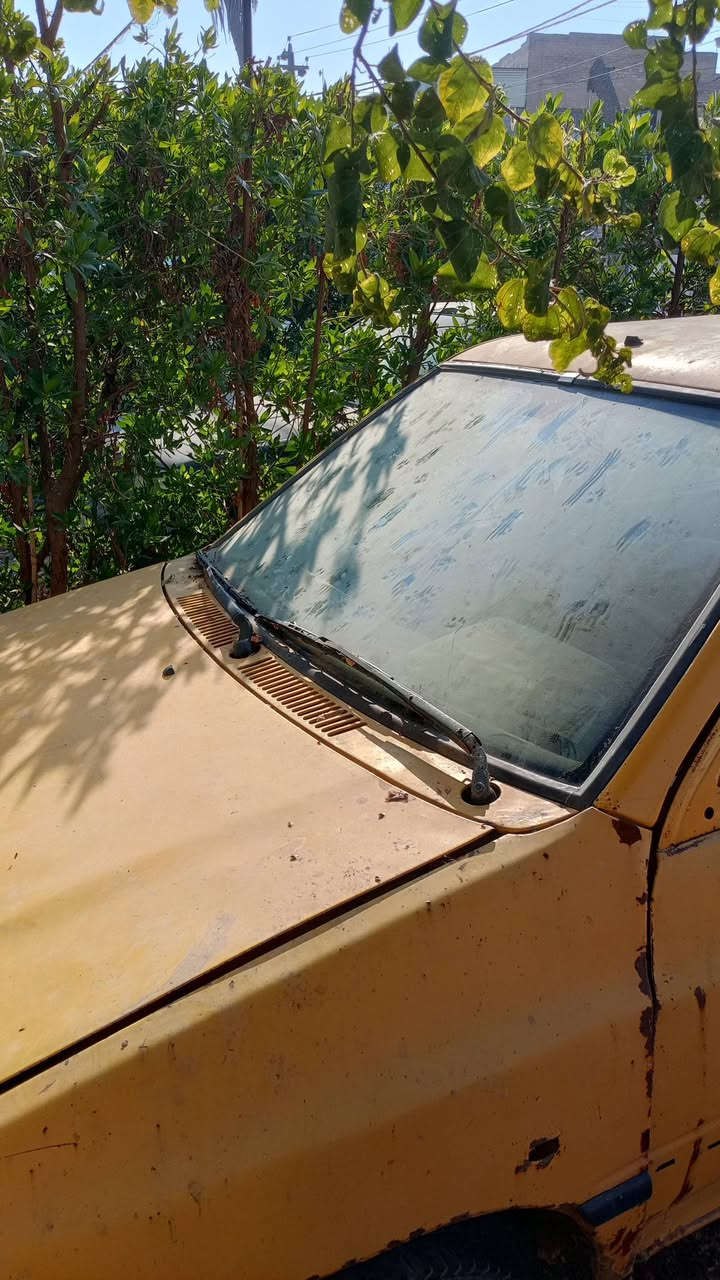 سايبا موديل 2011 متروكة رقم بغداد مصفرة هيئة وغرامات تحويل نفس اليوم السيارة تعبانة السعر 17 ورقة مكاني بغداد شارع النضال قرب وزارة التعليم رقمي ***********
