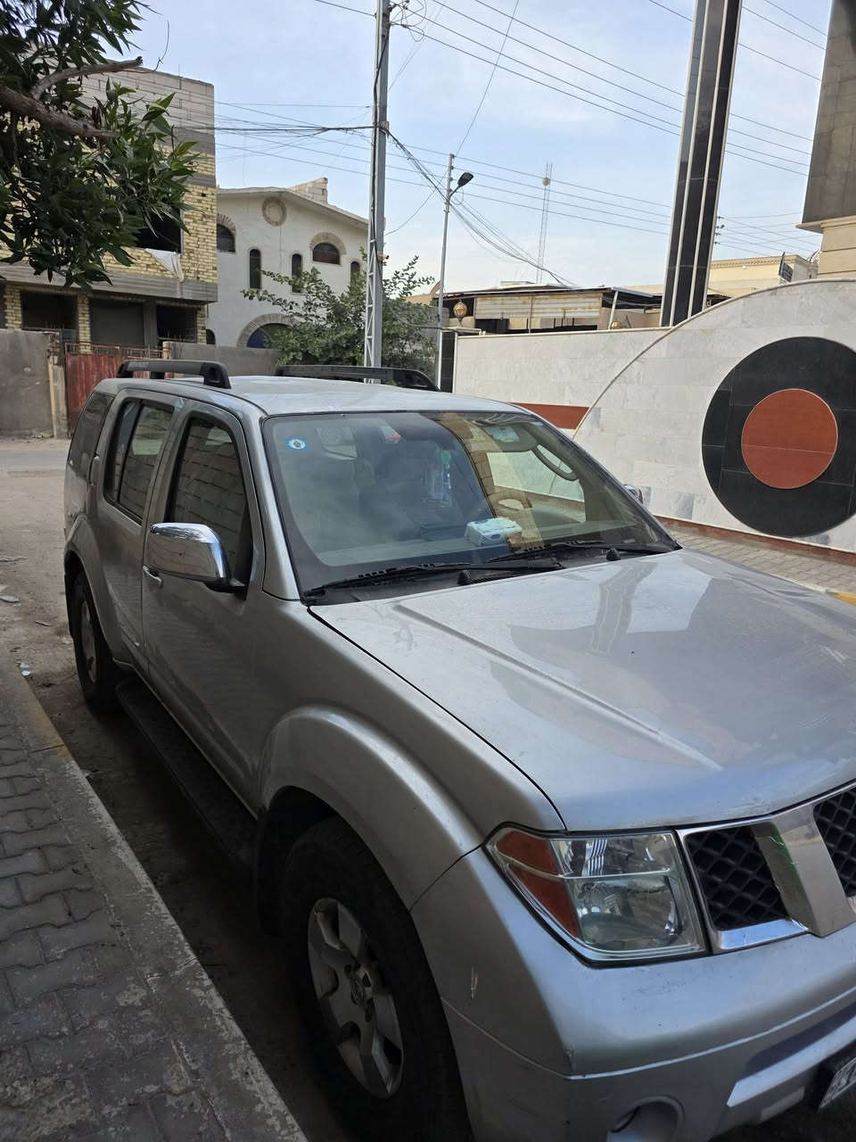 نيسان بافندر خليجي مديل 2006 رقم بصره جديد هزه وسنويه جدد محرك 6 سلندر مكينه كير كفالة حداديه من دعاميه لدعاميه جديده تخم تاير جديد كهربائيات كلها شغاله سياره ٧ راكب تبريد ثلج ٣ قطع سياره جاهزه كفاله ضربه وتبديل فقط رشات صبغ قليله السعر 83 وبيها مجال ***********
