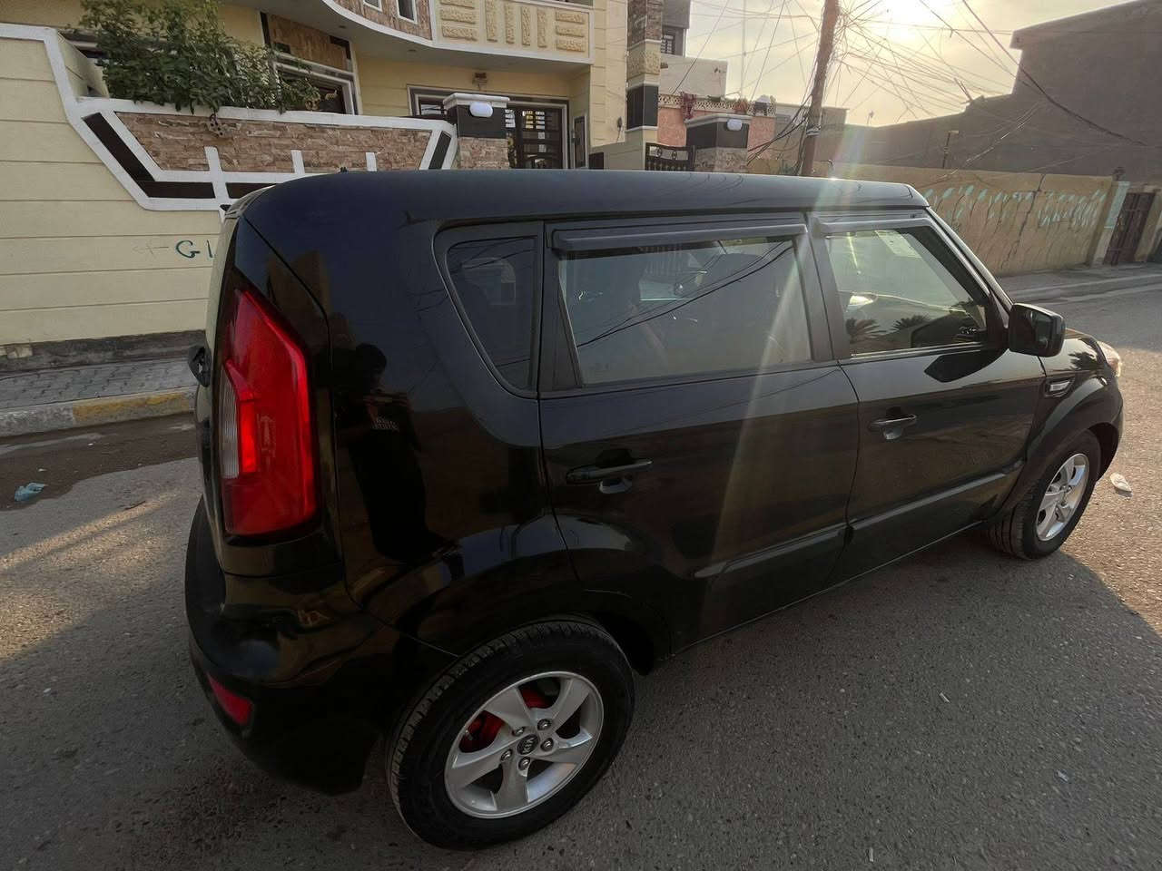 السلام عليكم ورحمة الله وبركاته صول 2012 وارد امريكي بيه 3قطع صبغ رقم كربلاء باسمي العنوان بغداد المحموديه السعر 93 الاتصال *********** بغداد, العراق
