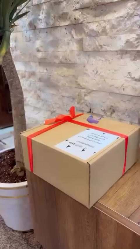 الف عافية قلبي🥹💋 الذوق كله انتِ 

‎ما يحلى السهر والجمعة إلا ببوكس كرزات يفتح النفس. 'أهلاً وسهلاً' مو بس كلمة، هي شعور جمعناه لكم ببوكس واحد من ضيافة أم سيلا. منشن شخص تحب يهديك مثله! 🎁❤️"https://www.instagram.com/reel/DU6JlcdAq6r/?igsh=MXN5YnZmcWYyOXNsMQ==. #تخرج #هدايا #handmade #توزيعات


**إذا كنت صاحب هذا الإعلان وتريد حذفه لأي سبب، رجاءا أرسل رسالة إلى الدعم الفني**