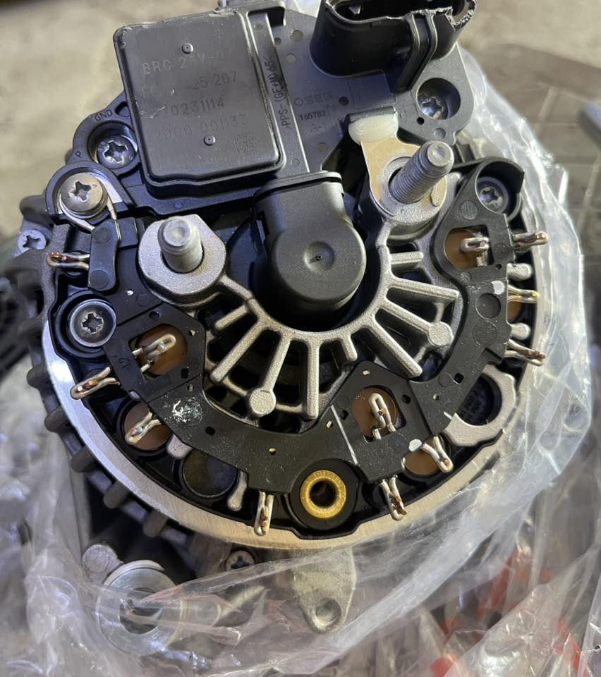 تم بعون الله وصول داينمو باص وحش الماني اصلي 150امبير و120امبير الماني اصلي جديد ومستعمل شرط اصلي


**إذا كنت صاحب هذا الإعلان وتريد حذفه لأي سبب، رجاءا أرسل رسالة إلى الدعم الفني**