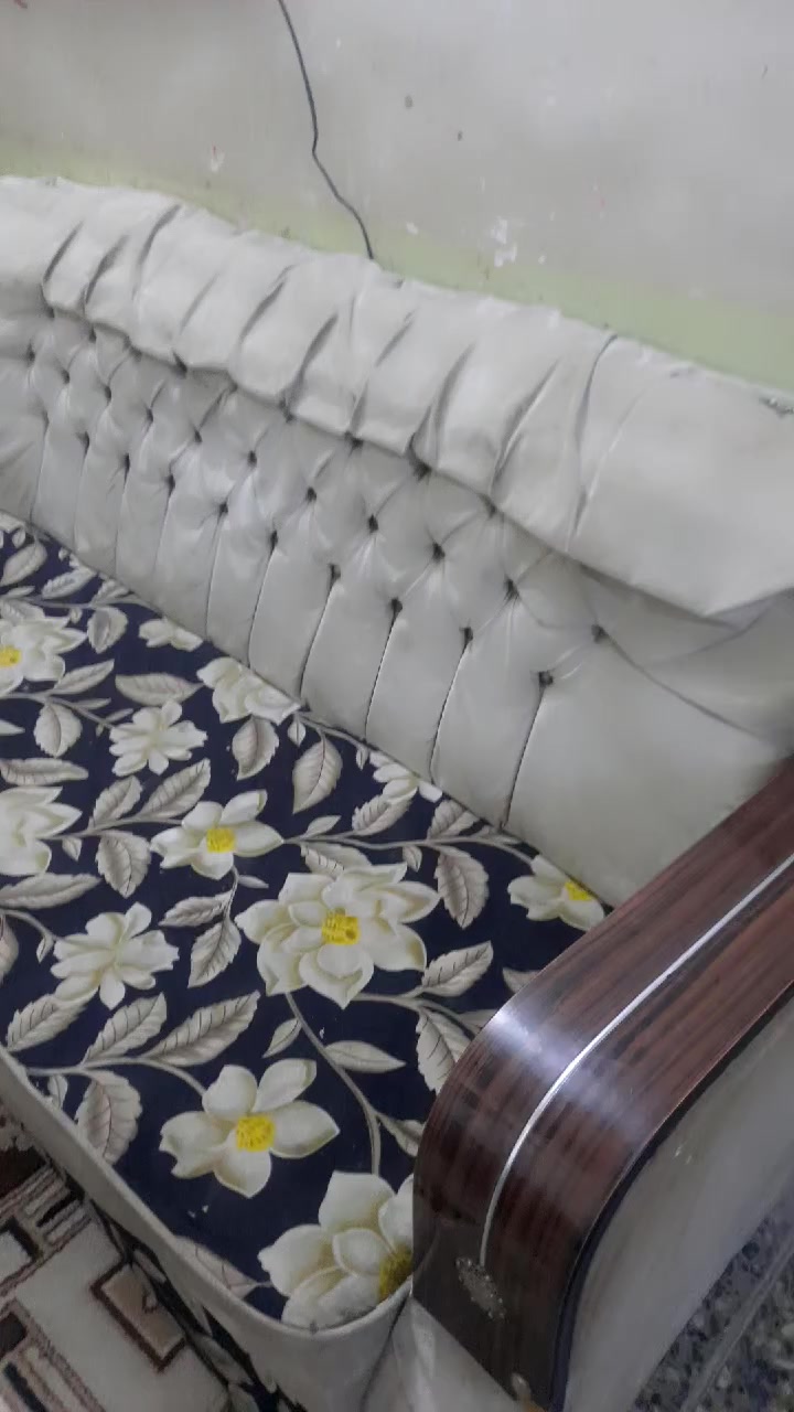 للبيع ب100،،، 10مقاعد


**إذا كنت صاحب هذا الإعلان وتريد حذفه لأي سبب، رجاءا أرسل رسالة إلى الدعم الفني**