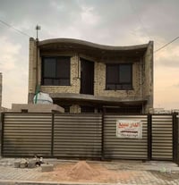 حي بدر شارع ١٥ • ١٥٠م • ٤غرف